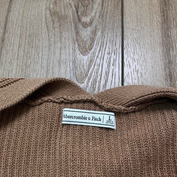 Abercrombie & Fitch Button-Up Cardigan - Picture 4 of 4